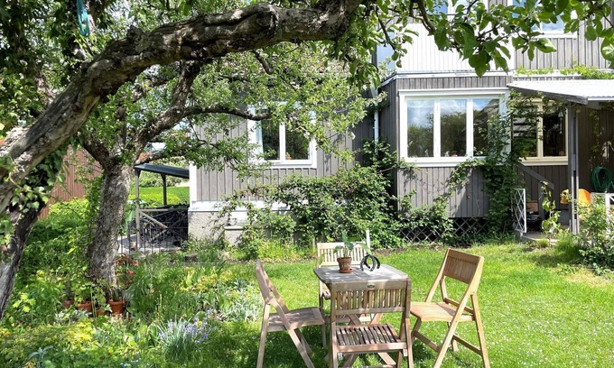 Linkoping House | 4 person holiday home in LINKÖPING-By Traum