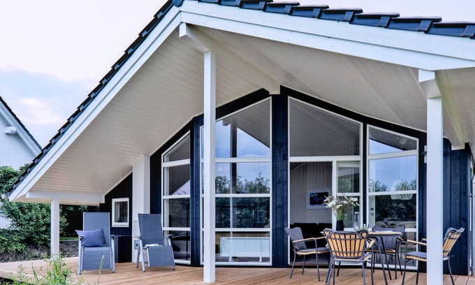 Dreschvitz House | 4-star vacation home on Rügen with Scandinavian flair in a quiet location
