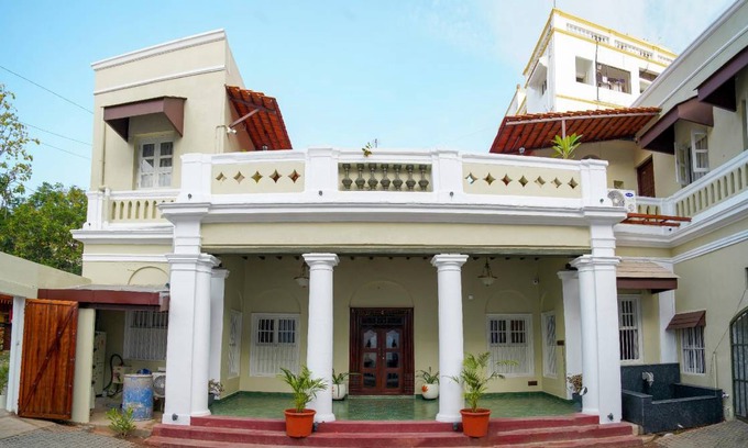 Kalapettai Hotel | 400 m² Hotel ∙ 4 guests