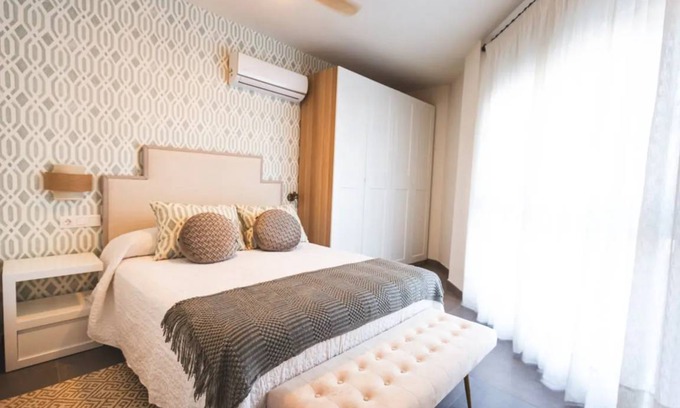 Distrito Sur Apartment | 44 m² Apartment ∙ 1 bedroom ∙ 4 guests