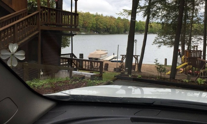Suring Cabin | 45 minutes from Green Bay - sleeps 10. Kelly Lake