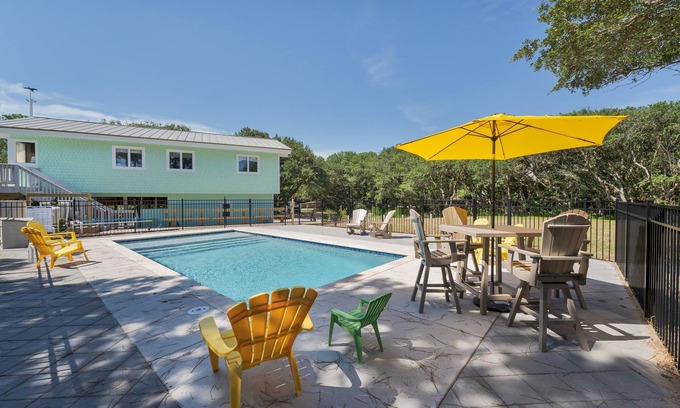 Southern Shores House | 4607 - Bayberry Cottage: A charming 3-bed 2-bath retreat in Southern Shores, NC, private pool