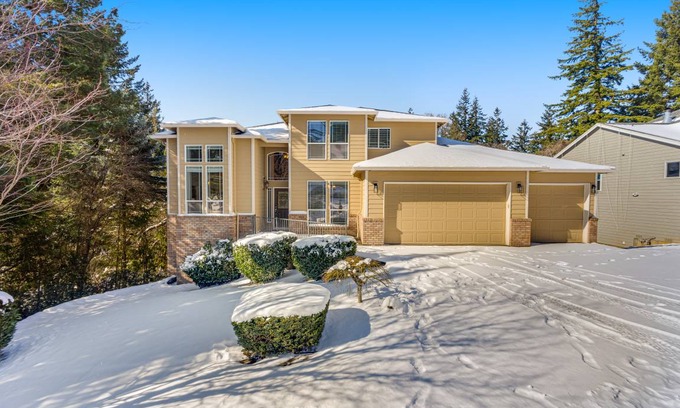 Happy Valley House | 479 m² House ∙ 6 bedrooms ∙ 12 guests