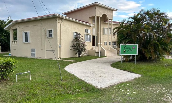 Belize City House | 4BDRM PRIVATE HOME IN QUIET RESIDENTIAL COMMUNITY 12 MIN FROM AIRPORT, 30 MIN TO BELIZE CITY