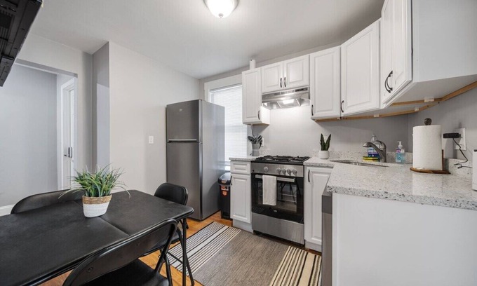 Columbus Park - Andrew Square Apartment | 4BR/1BTH South Boston Apt perfect for commutes