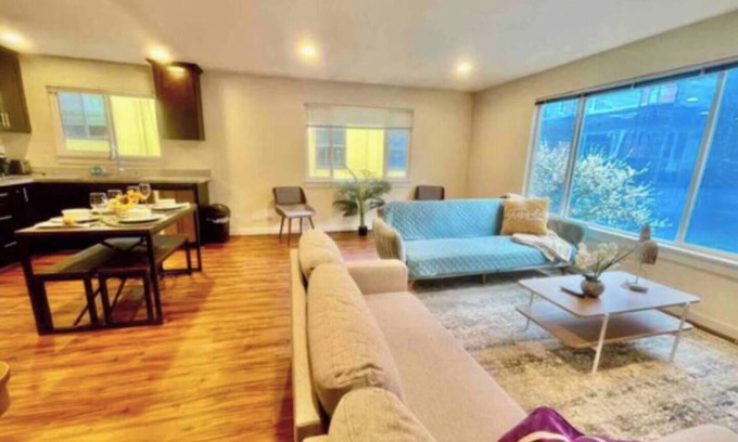 North Queen Anne House | 4BR/4BA Queen Anne Retreat & Easy Port Access!