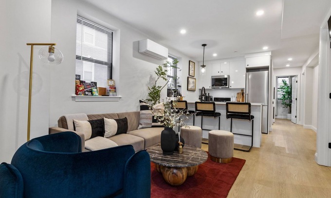 North End Apartment | 4BR Boston Home 5-minute walk to Subway