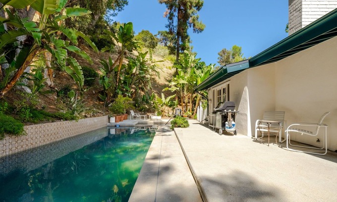 Lake Hollywood Estates House | 4BR w/Heated Pool/Spa and Game Room