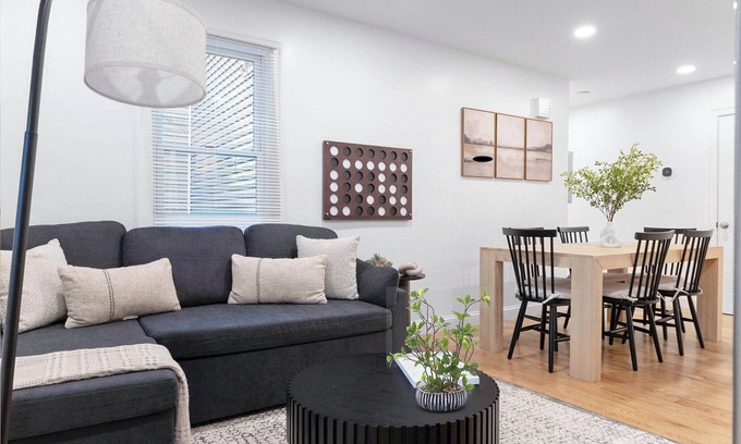 Cambridgeport Apartment | 4BR3B 14G Walk to Harvard MIT BU and Outdoor