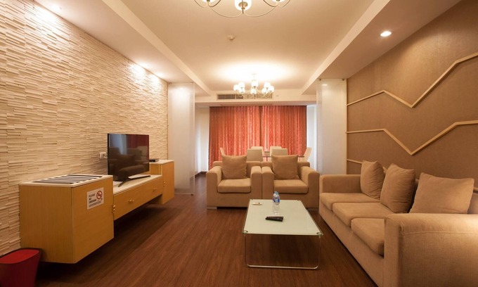 Khlong Toei Nuea Apartment | 4D-Short-term rental allowed-3BRs Downtown Bangkok
