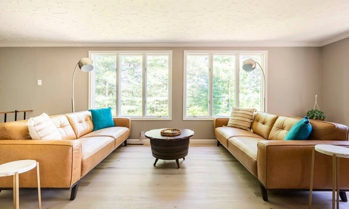 Carrollton Cabin | 4PelicansOhio: Refreshing Cabin Near Leesville Lake… Pets Welcome… 3 Queens