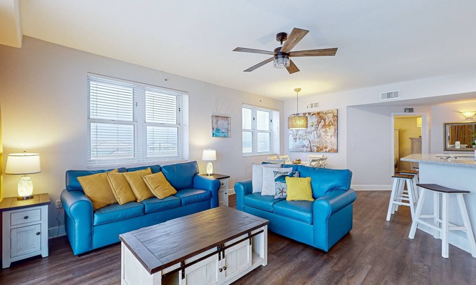 Miramar Beach Condo | 4th-Floor Condo w/Stunning Corner-End Beach View, Shared Pools, Hot Tub, & WiFi