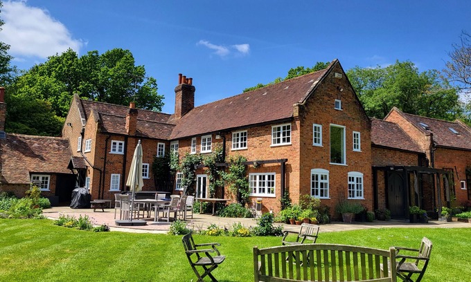 Seer Green Other | 5/6 bed Farmhouse stay on organic farm & vineyard - 25 mins from London
