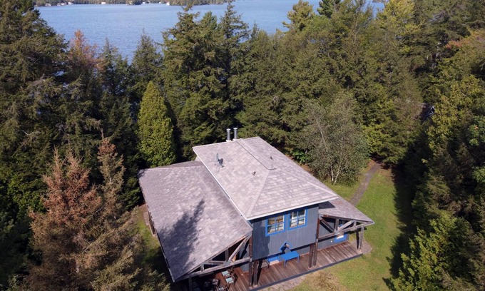 Torrance Cottage | 5 bdrm, 3 bath, Lake Muskoka, Guest Cottage! Private! Sunsets!