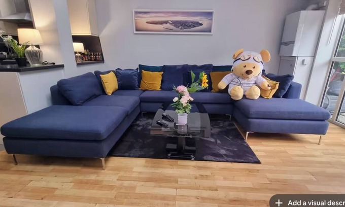 Tooting House | 5-Bed Home with Cinema, F1 Racing SIM, BBQ, Garden