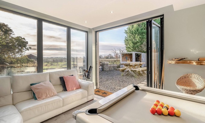 Wigton Cottage | 5 bedroom accommodation in Bowness-on-Solway