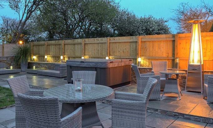 St. Columb Major Cottage | 5 bedroom accommodation in Newquay