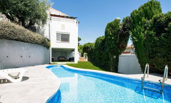 Alella House | 5 bedroom awesome home in Alella