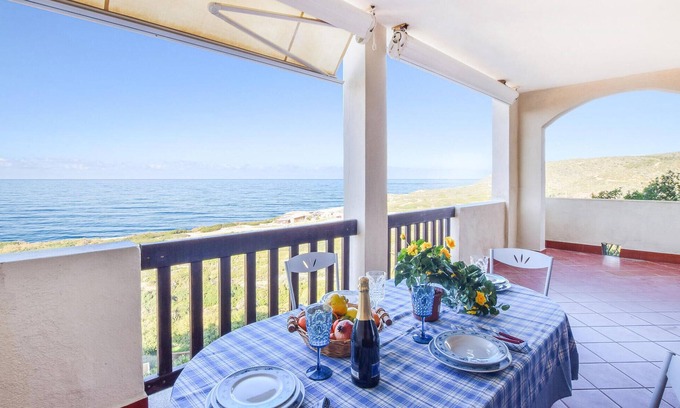 Portu Maga House | 5 bedroom beach front home in Arbus