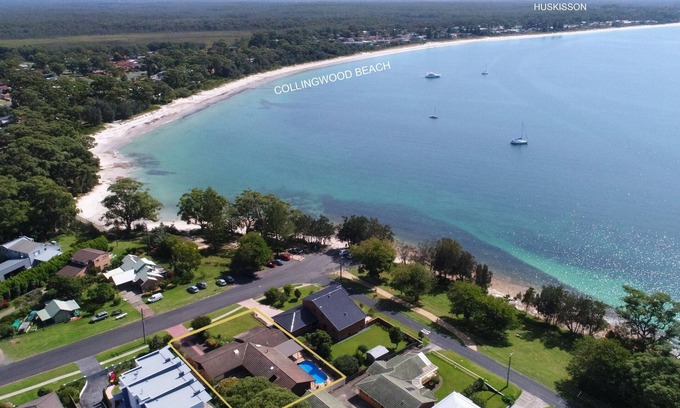 Vincentia House | 5 BEDROOM BEACH HOUSE WITH INGROUND POOL