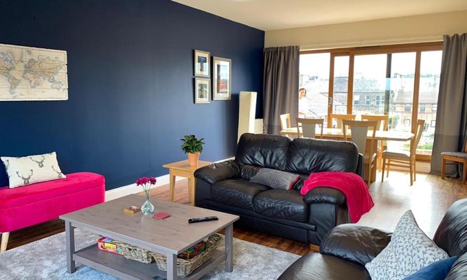 Dalry Apartment | 5 Bedroom Central Penthouse Apartment