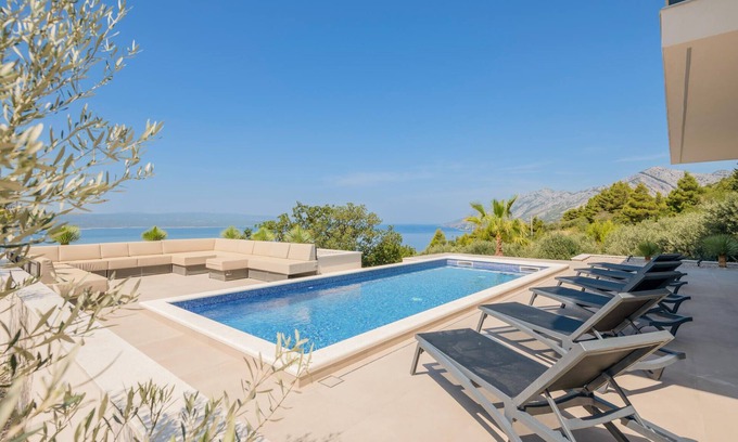 Brela House | 5 bedroom cozy home in Brela