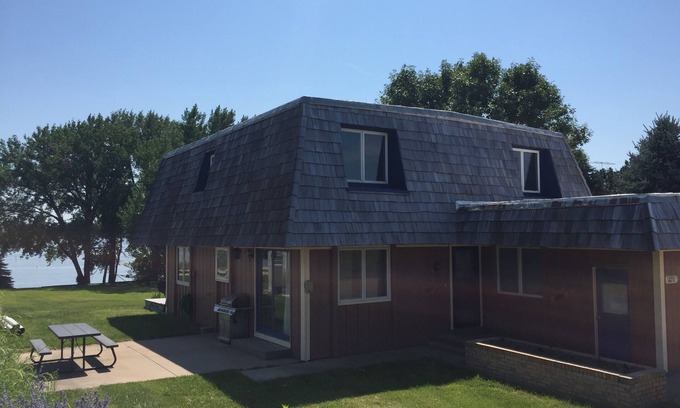 Lonergan House | 5 Bedroom Lake House on Lake McConaughy - Great for families or group gatherings