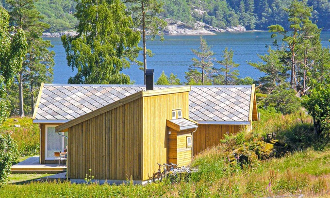 Strand Municipality House | 5 bedroom lovely home in Hjelmeland