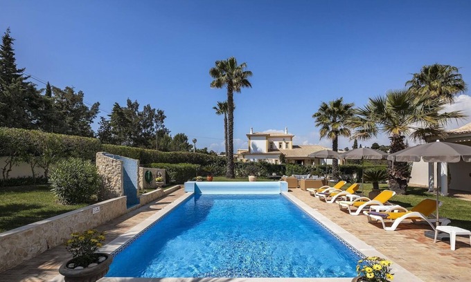 Sesmarias Villa | 5 Bedroom Luxury Villa with private pool near to the beach