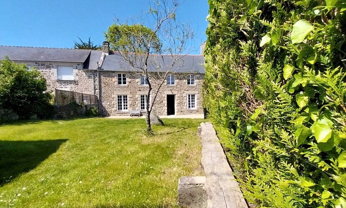 Lancieux House | 5 bedroom private vacation home in lancieux