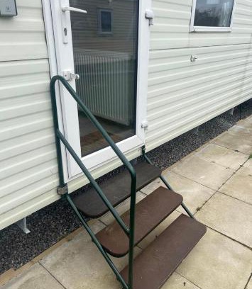 Cresswell Other | 5 Birth Static Caravan Partially Adapted, Walk in Shower/Shower Chair