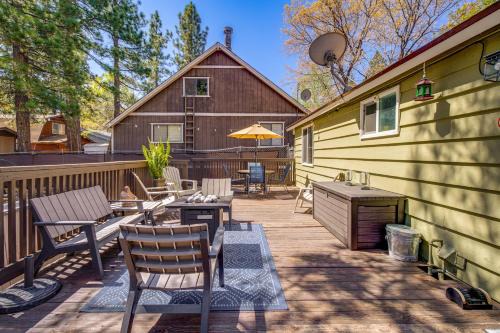 Sugarloaf House | 5 Mi to Big Bear Lake Pet-Friendly Gem Near Hikes