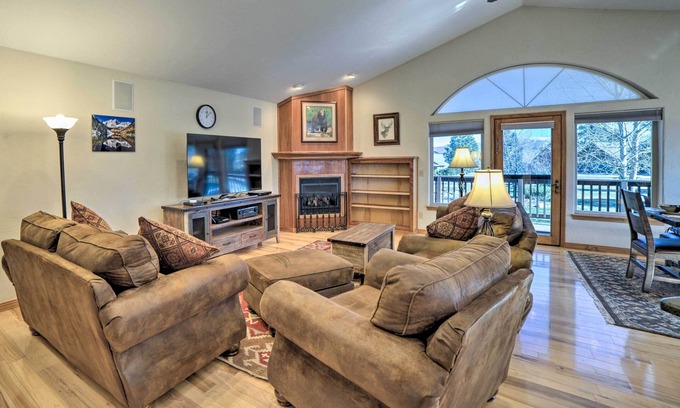 Pagosa Springs Condo | 5 Mi to Hot Springs: Condo in Pagosa Springs!