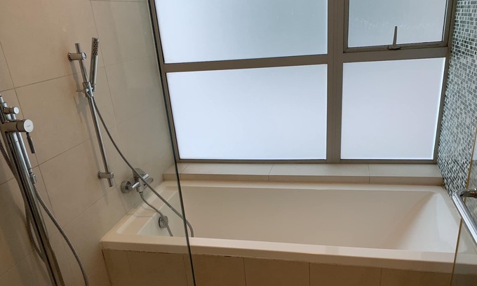 Queenstown Condo | 5 mins to Buona Vista MRT