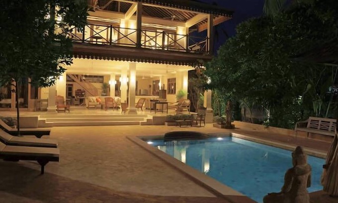 Legian Villa | 5 mns walk to double-six beach elegant 4 Bdr Villa