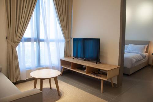 Sungai Penchala Apartment | 5 Mossaz Muji 2 room at Empire City by Light House