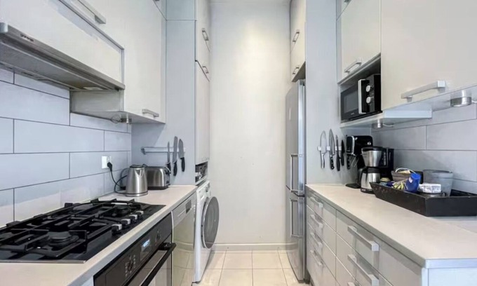 Kaartinkaupunki Apartment | 5 Room Apartment by the Esplanade Park