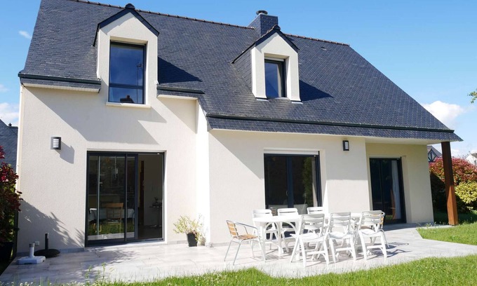 Belz Villa | 5-room house with garden near beaches and golf