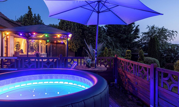 Krakow am See House | 5-Star Holiday Home with Sauna & Whirlpool. Perfect for the Whole Family.