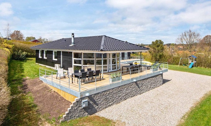 Hejlsminde Strand House | 5 star holiday home in Hejls