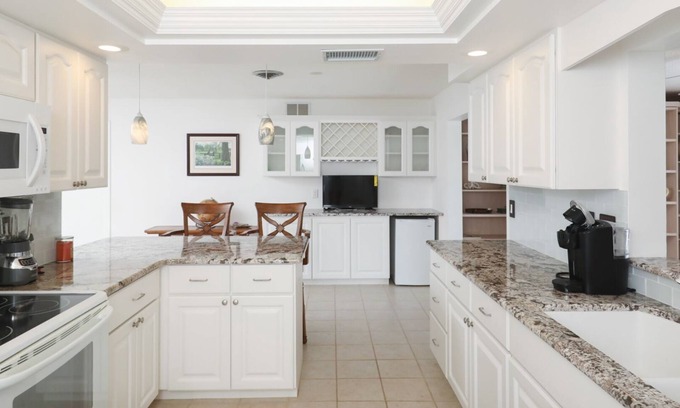 Harbour Heights Villa | 5 Star Villa on Charlotte Harbor with Large Private Pool, Charlotte County Villa 1011