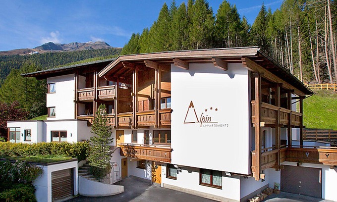 Soelden Villa | 5 Star Villa with Majestic Views, Tirol Villa 1112