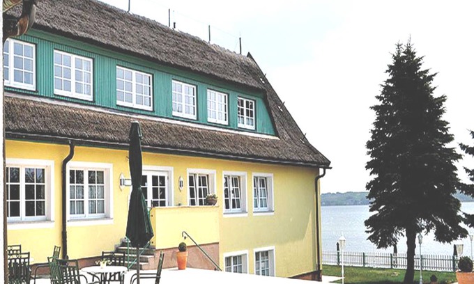 Alt Reddevitz Apartment | 50 m² Apartment ∙ 1 bedroom ∙ 4 guests