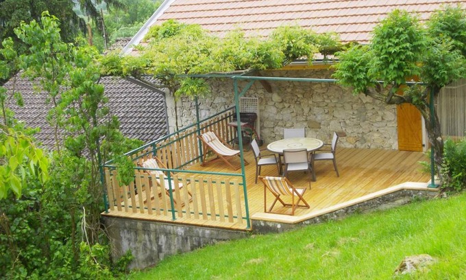 Saint-Jean-en-Royans House | 50 m² Gîte ∙ 1 bedroom ∙ 4 guests