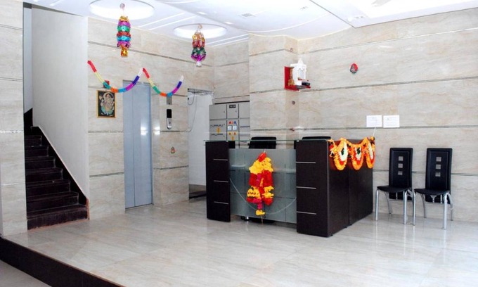 Sindhi Camp Hotel | 50 m² Hotel ∙ 4 guests