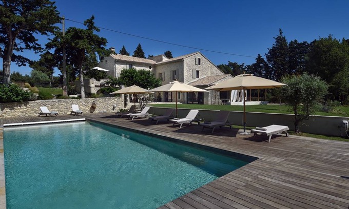 Grignan House | 500 m² House ∙ 6 bedrooms ∙ 15 guests