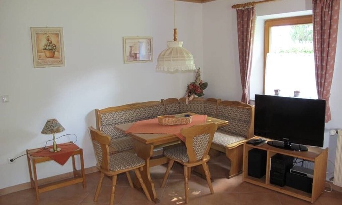 Haidmuhle Apartment | 50qm große 2-Zimmer Ferienwohnung für bis zu 4 Personen