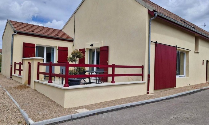 Sainte-Magnance Cottage | 51 m² Cabin ∙ 1 bedroom ∙ 2 guests