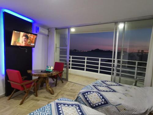 Las Hadas Apartment | 52 Master Room