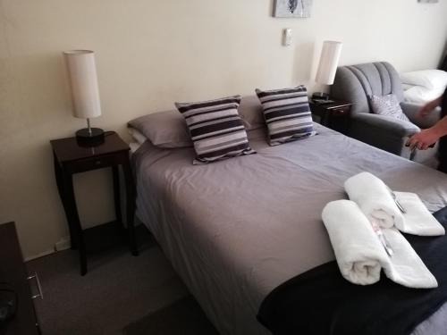 Sasolburg House | 52 Oaks Guest House